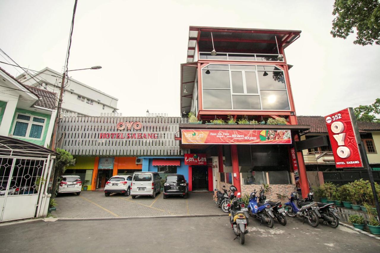 Vaccinated Staff - Oyo 352 Homestay Sabang Bandung Exterior photo
